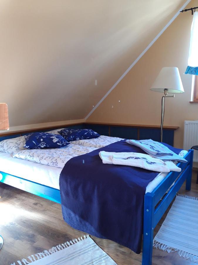 Rudolf'S Fogado Otel Zsira Dış mekan fotoğraf